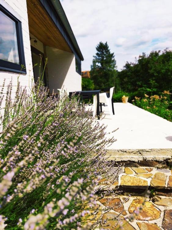 Le Clos Des 3 - Vacances Avec Vue En Ardennes A 5 Kilometres De La Roche - Maison De 90 M2 Avec Chambres - Avec Magnifique Jardin Рандё Экстерьер фото