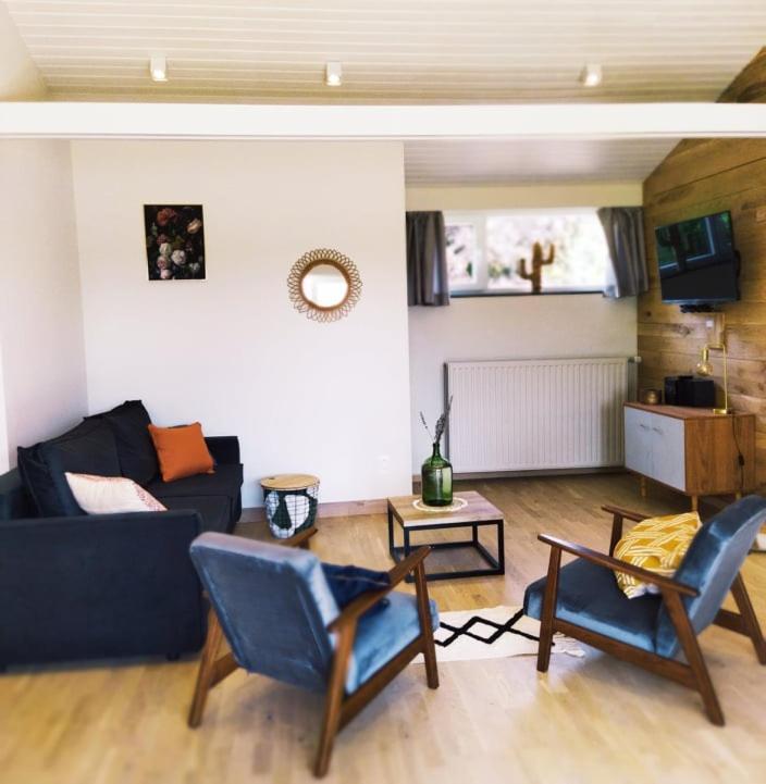 Le Clos Des 3 - Vacances Avec Vue En Ardennes A 5 Kilometres De La Roche - Maison De 90 M2 Avec Chambres - Avec Magnifique Jardin Рандё Экстерьер фото